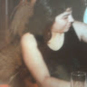 Meet your Posher, Cynthia